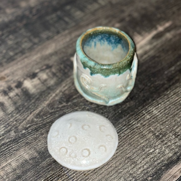 🍄CERAMIC MUSHROOM DESIGN DECOR🍄 - Picture 4 of 4